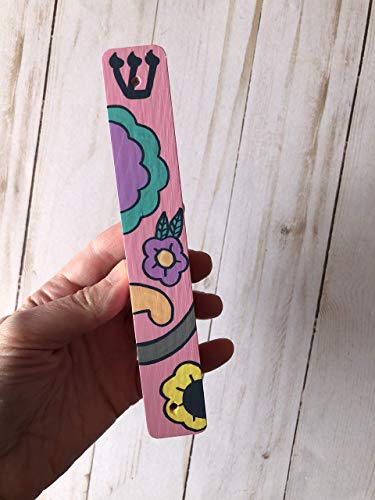 Lea Joelle Hamsa Mezuzah Set with Blessing Light Pink