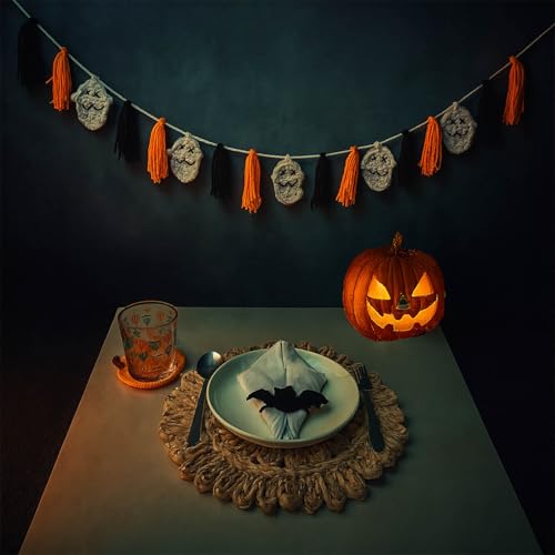 Tokatan Halloween Garland with Tassels and Ghost