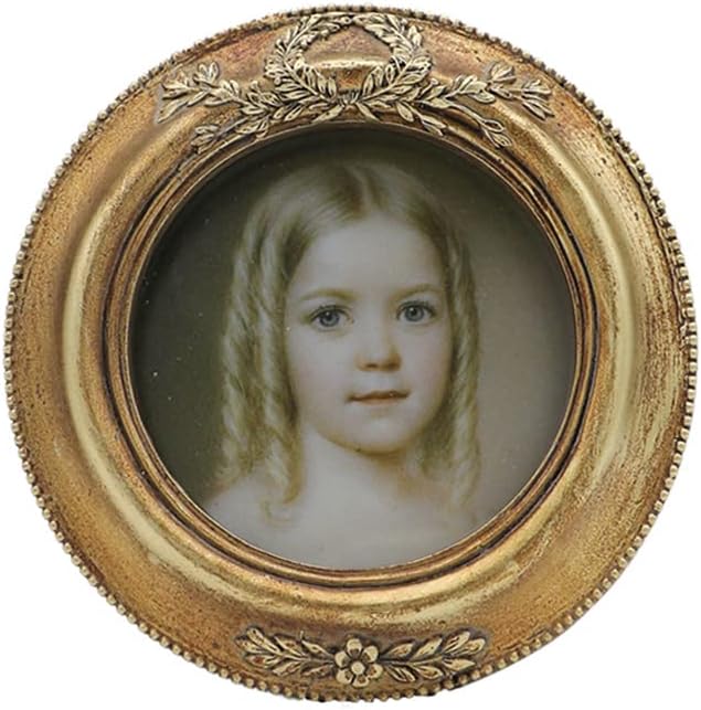 Small Vintage 3x3 Round Picture Frame