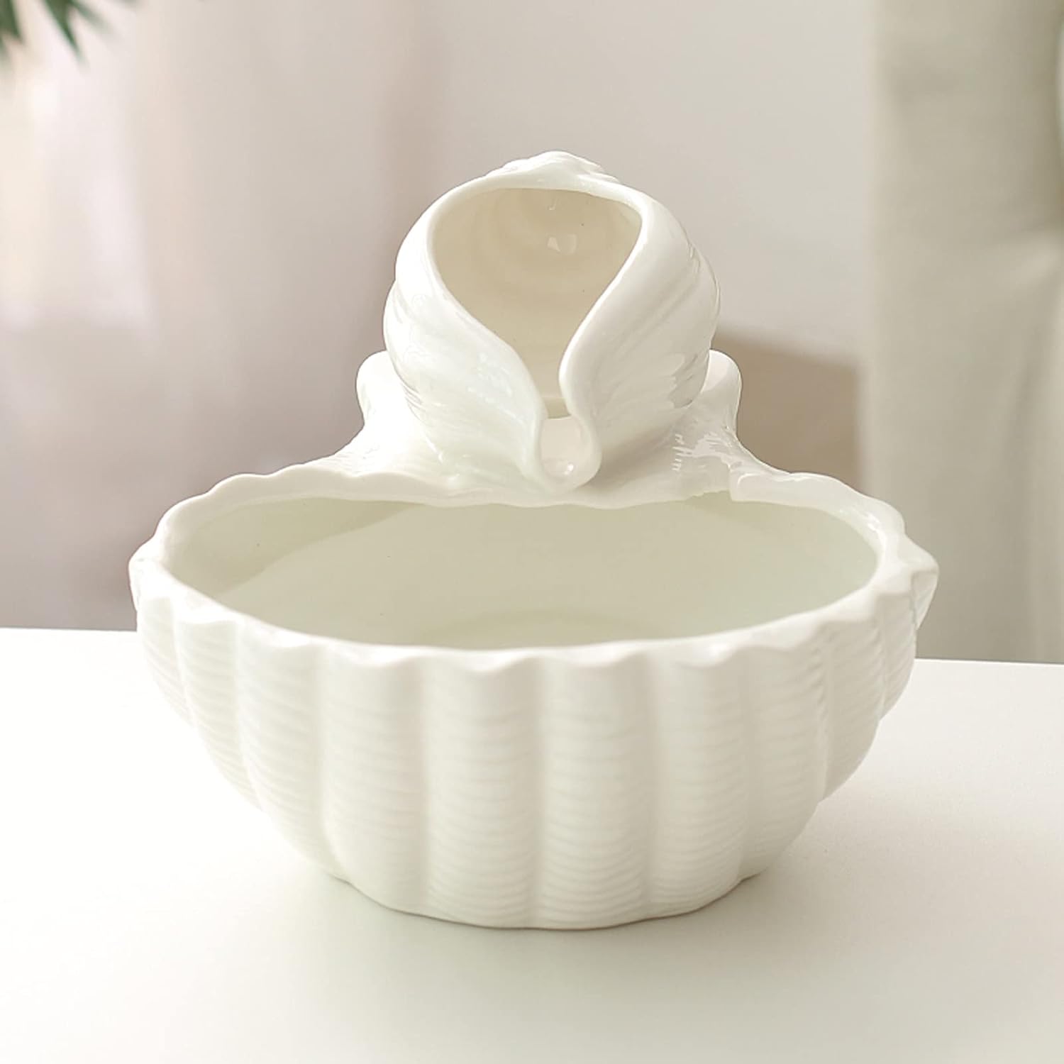 HEXEH Tabletop Fountain with Conch Design for Relaxation and Decor