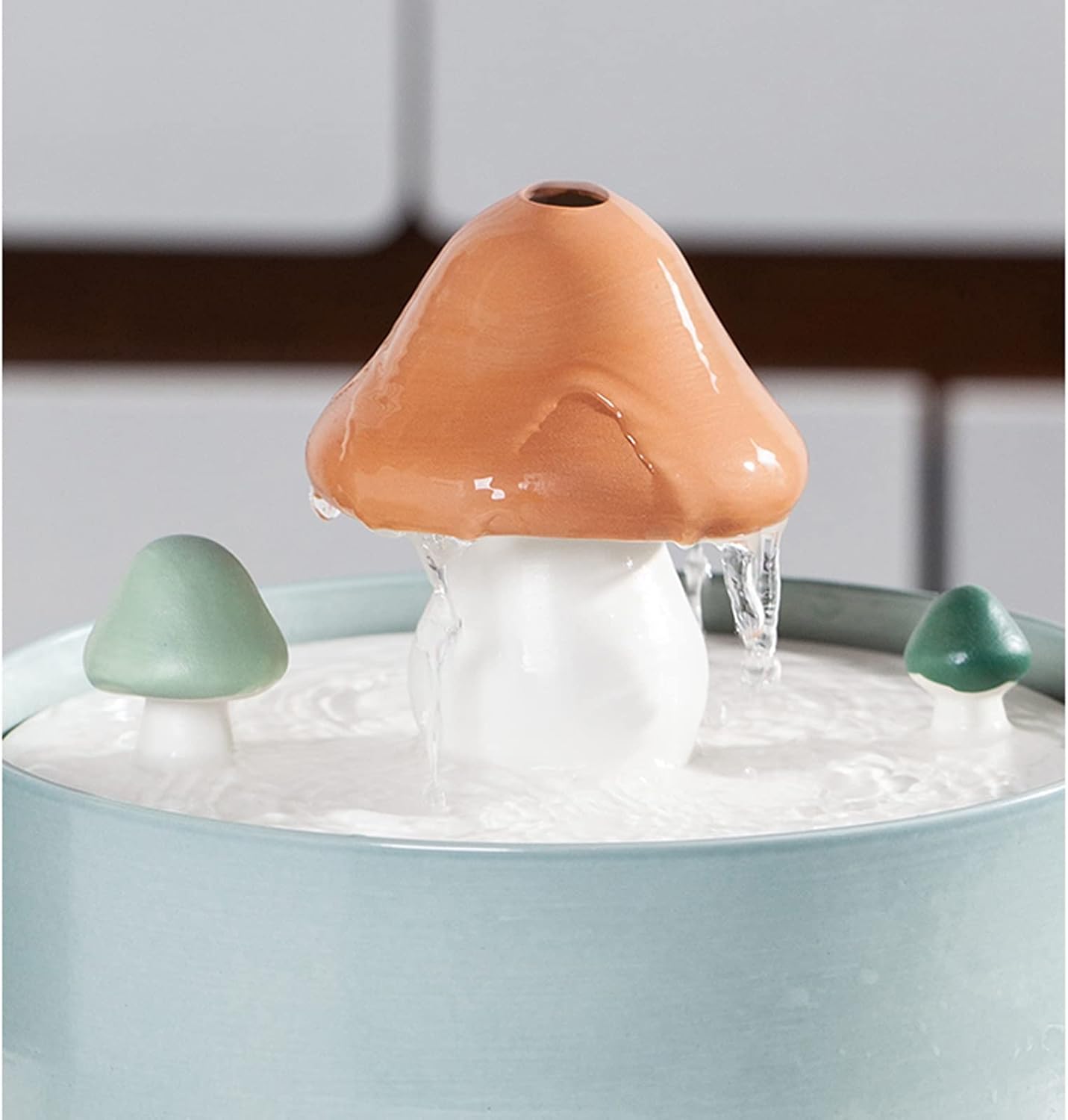 Cute Mini Ceramic Tabletop Water Fountain for Home Office Decor