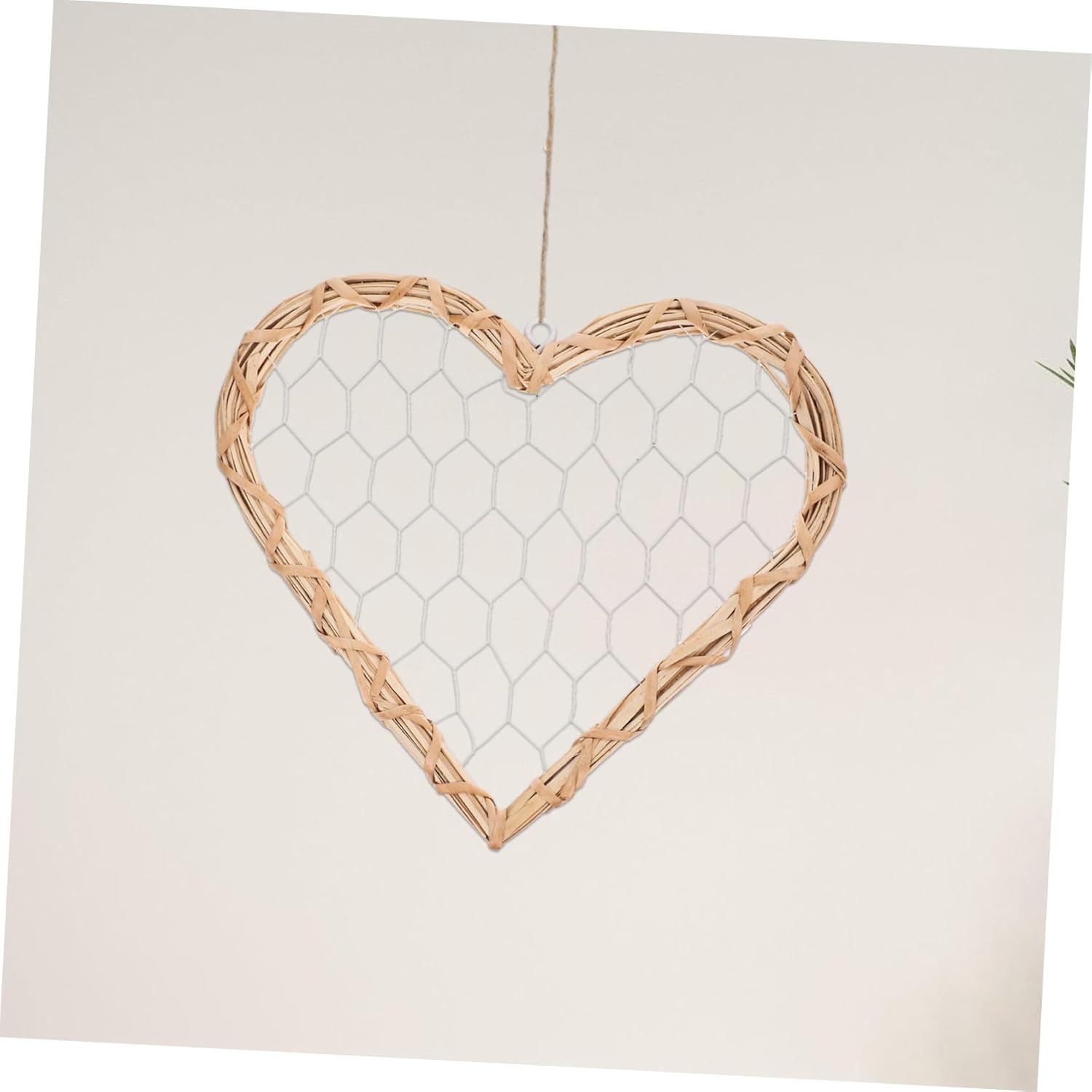 Rustic Heart Shaped Willow Wreath Wall Decor Frame
