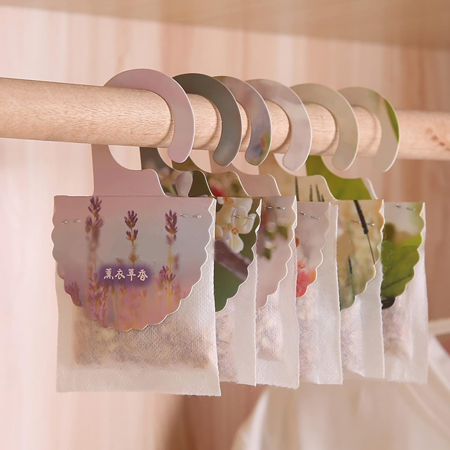 Natural Lasting Wardrobe Hanging Sachets with Hanger