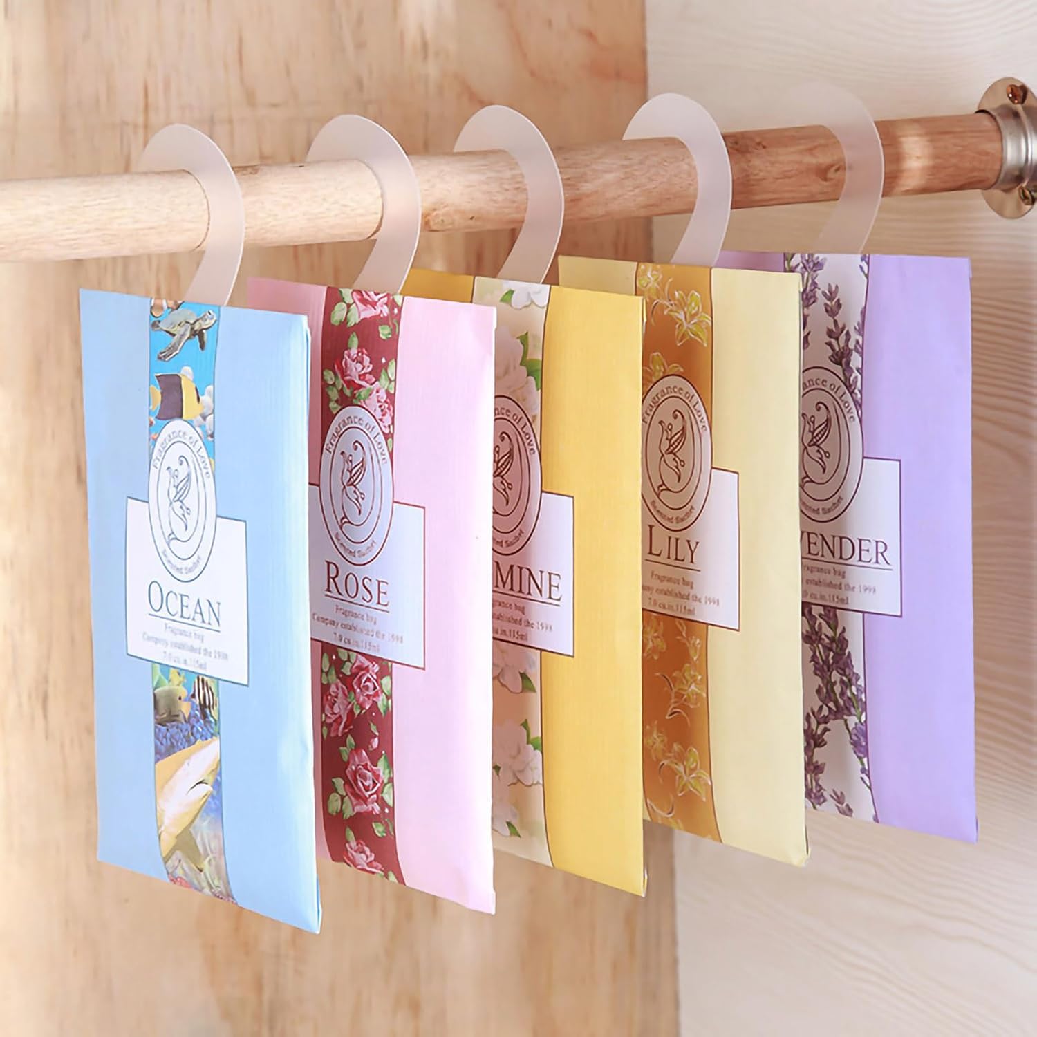 Enforose Lily Car Hanging Aromatherapy Sachet