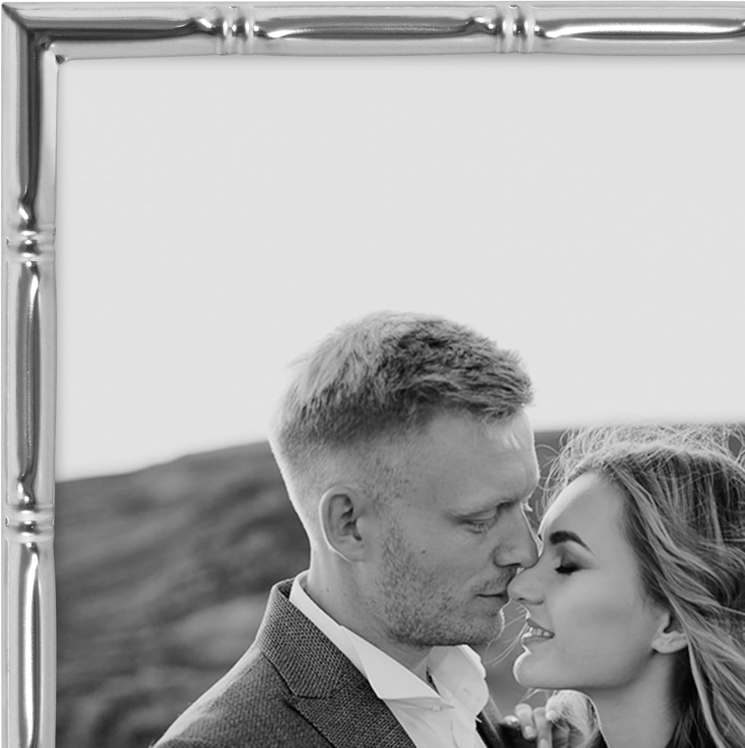 Americanflat 5x7 Bamboo-Style Picture Frame - Silver