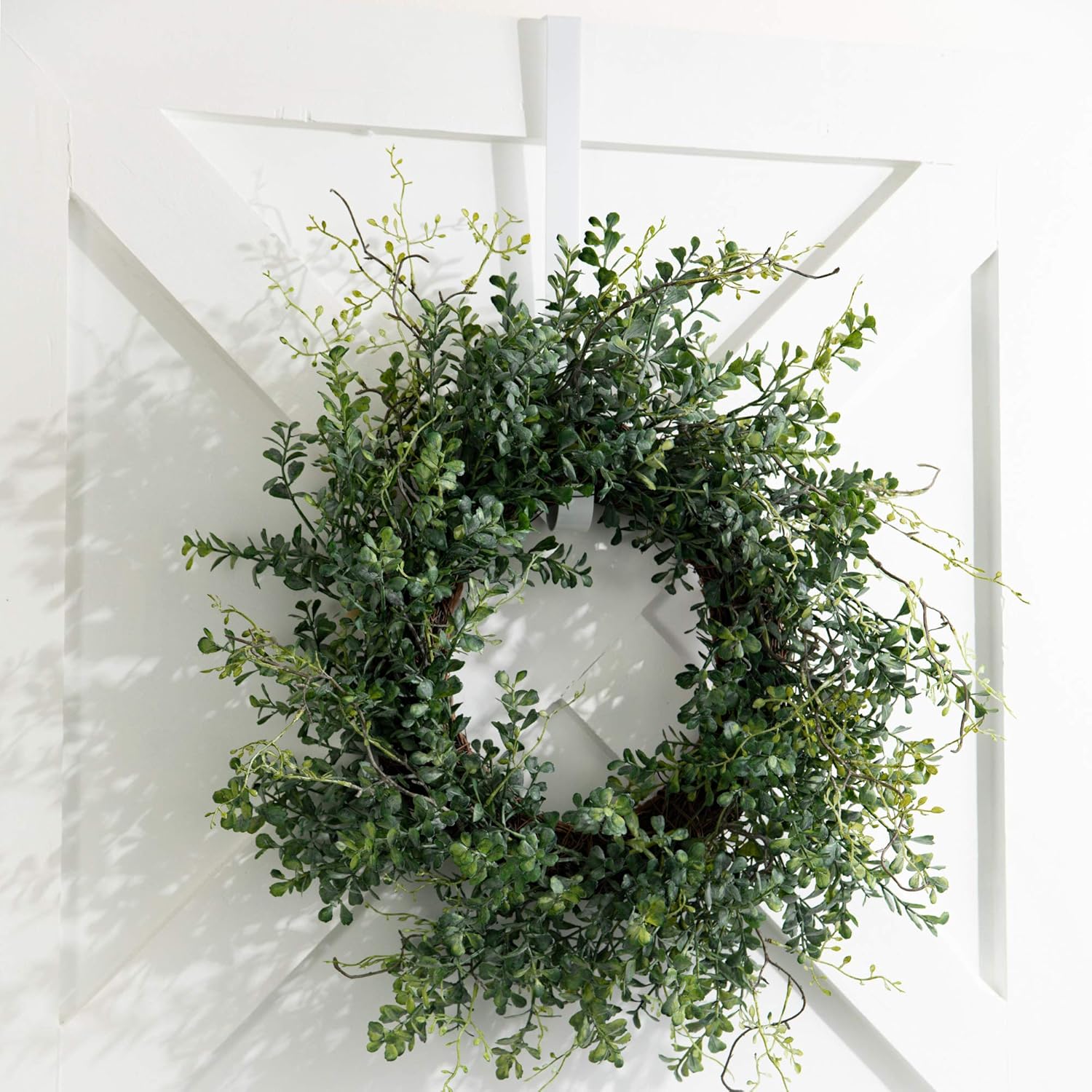 Sullivans 14 Inch White Metal Wreath Hanger