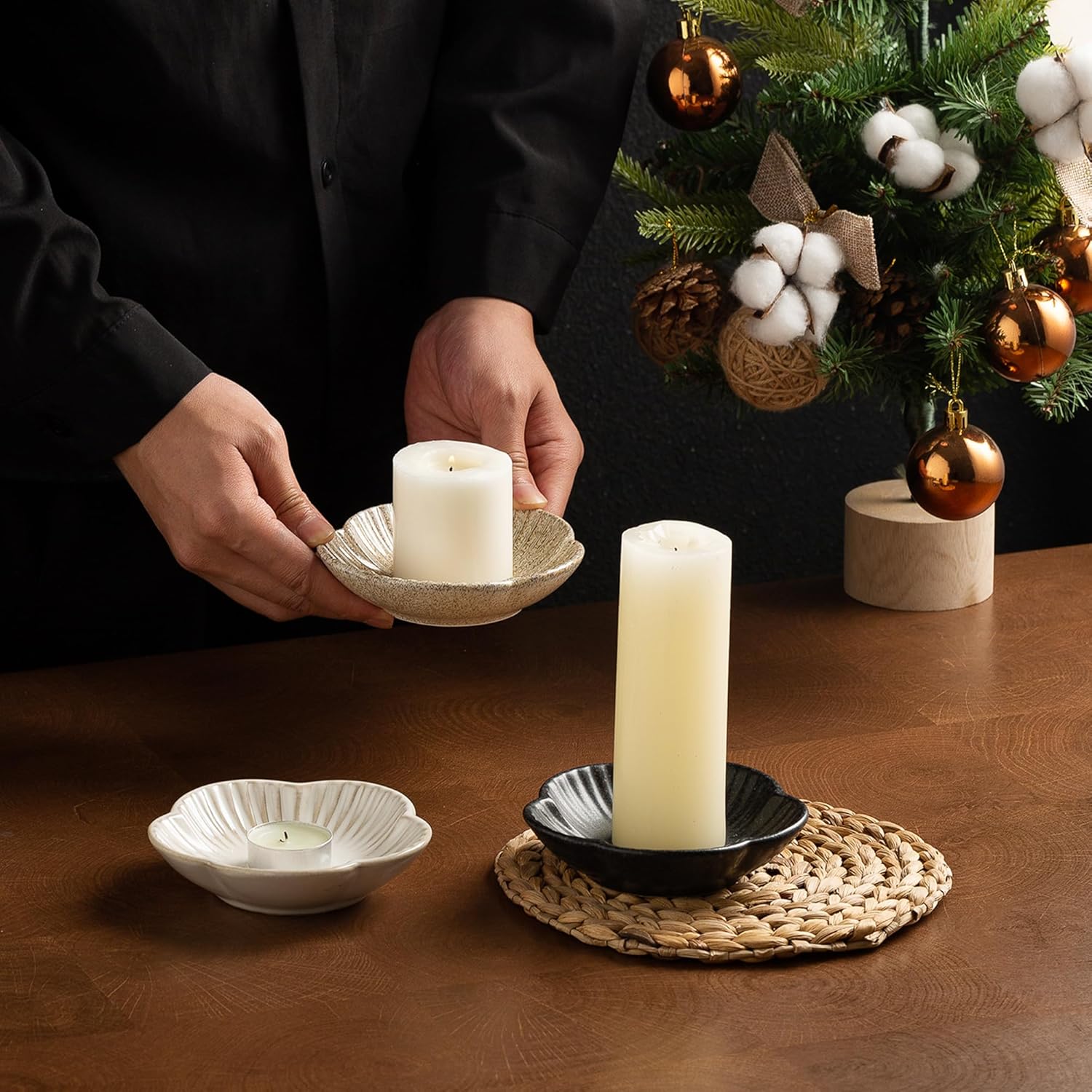 Ceramic Pillar Candle Holder Round Base Elegant Design