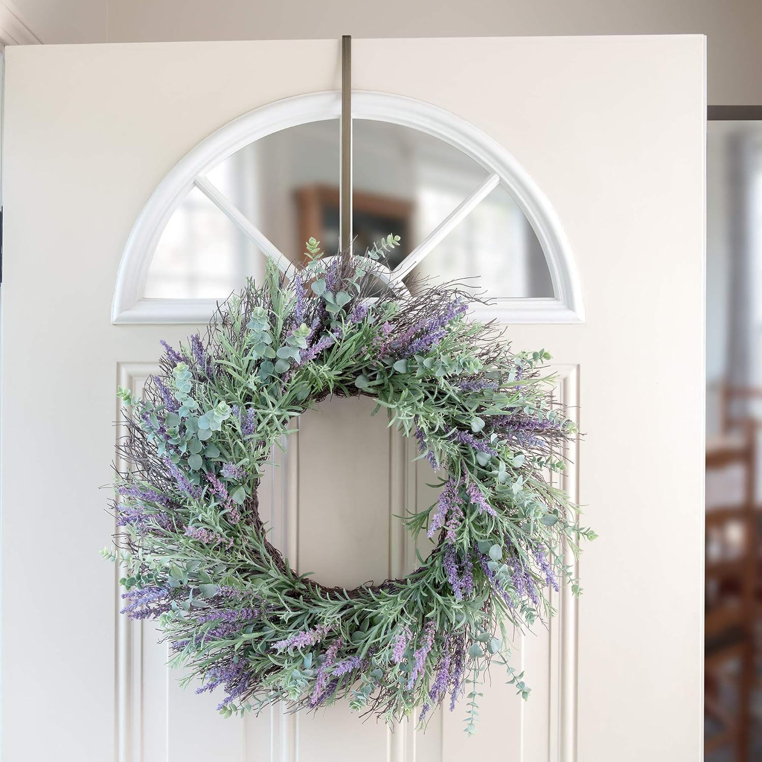 Haute Decor HighProfile Curved Wreath Hanger - Brushed Nickel