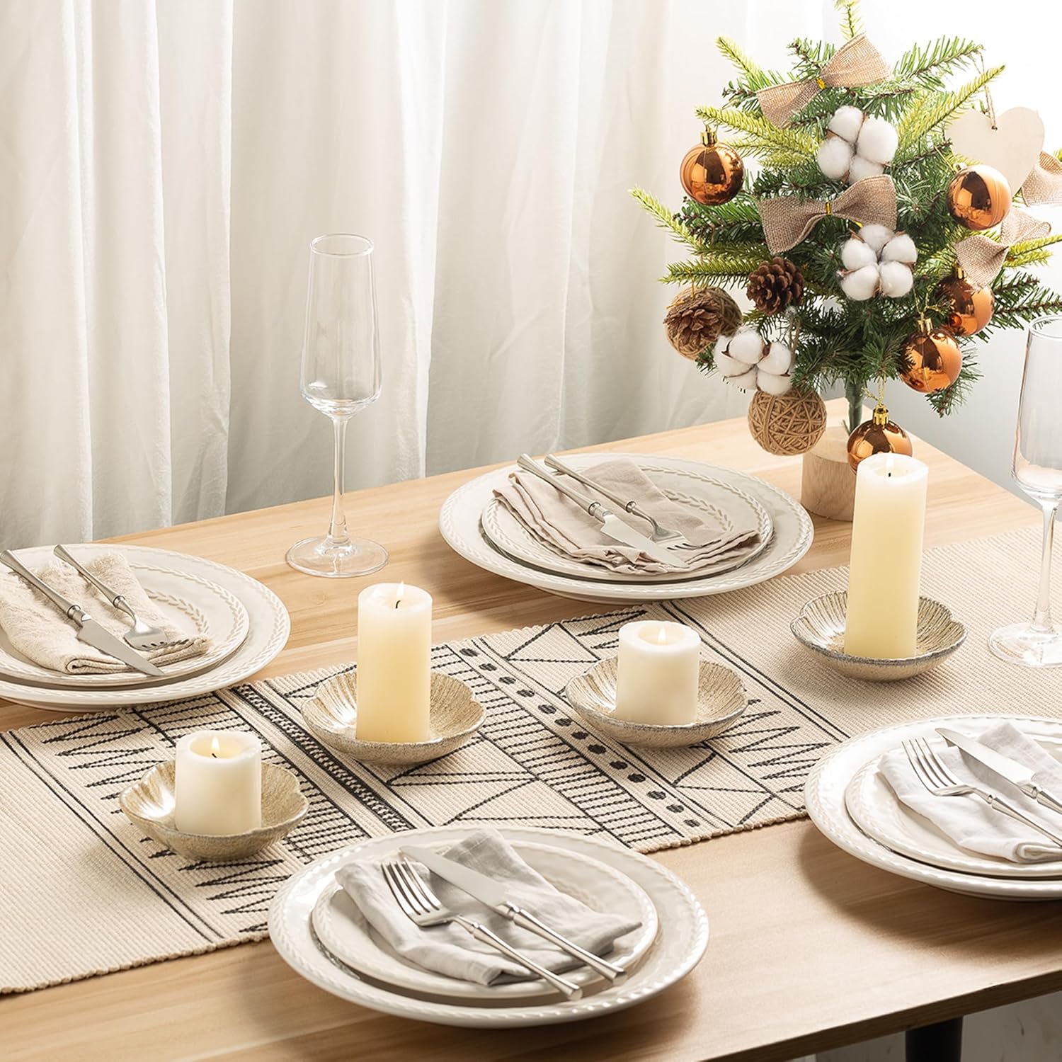 Ceramic Pillar Candle Holder Round Base Elegant Design