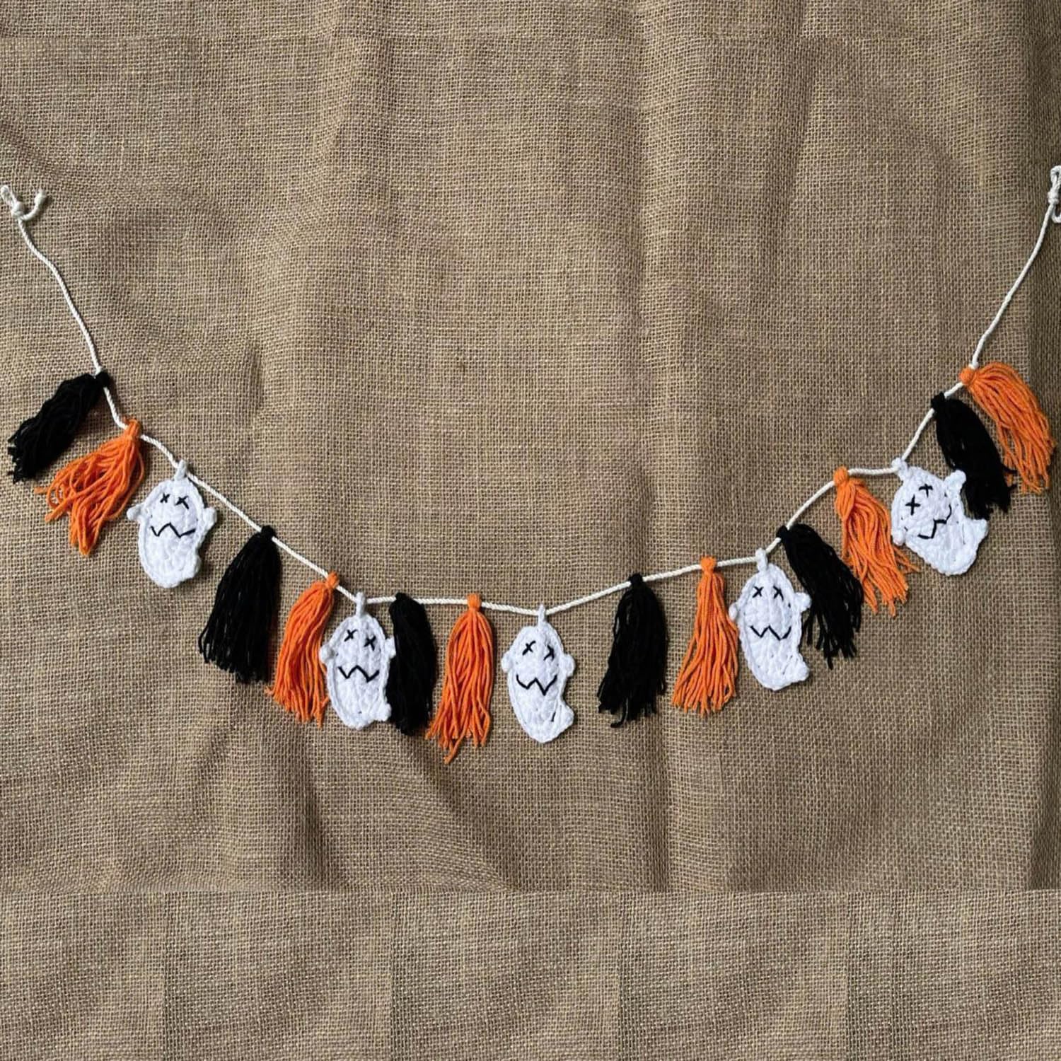 Tokatan Halloween Garland with Tassels and Ghost