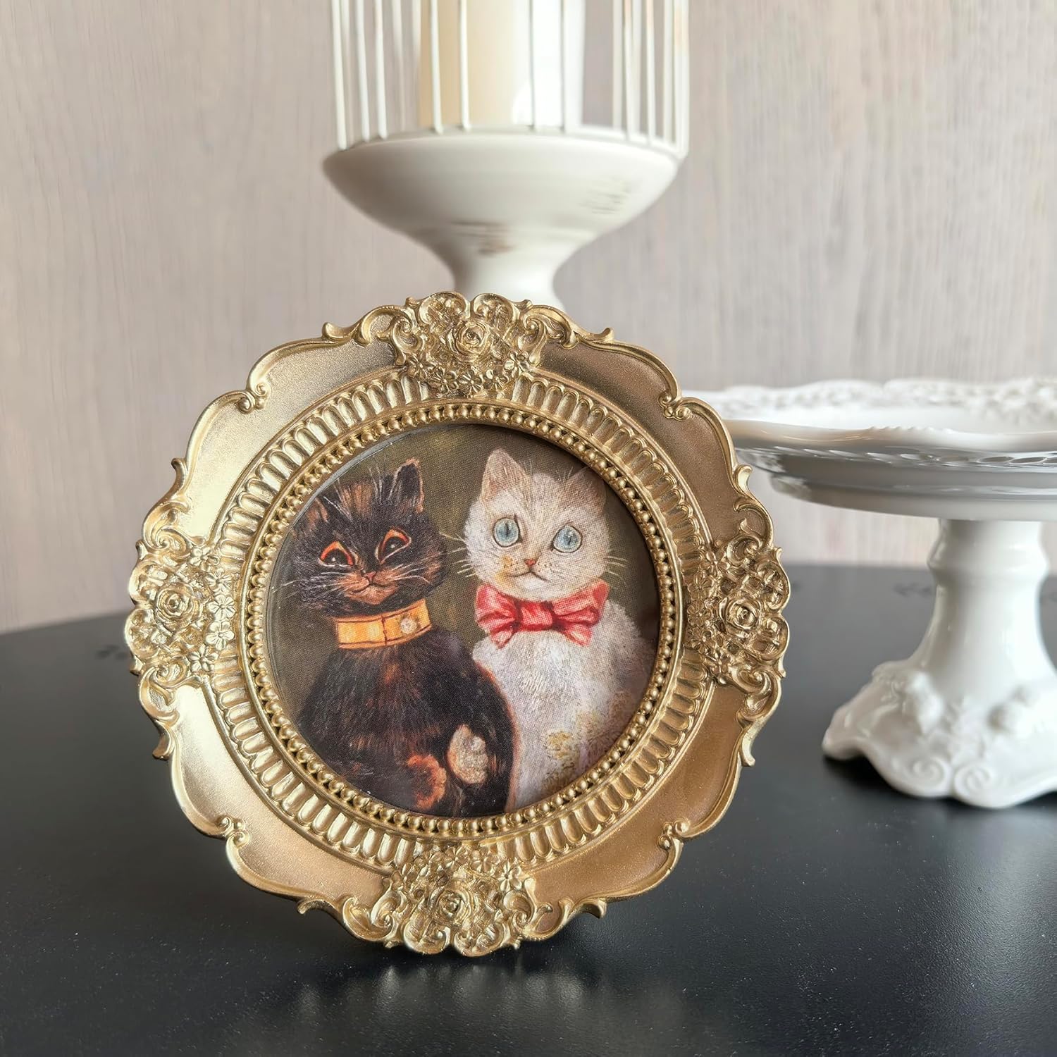 Vintage Round Picture Frame 3x3 Gold