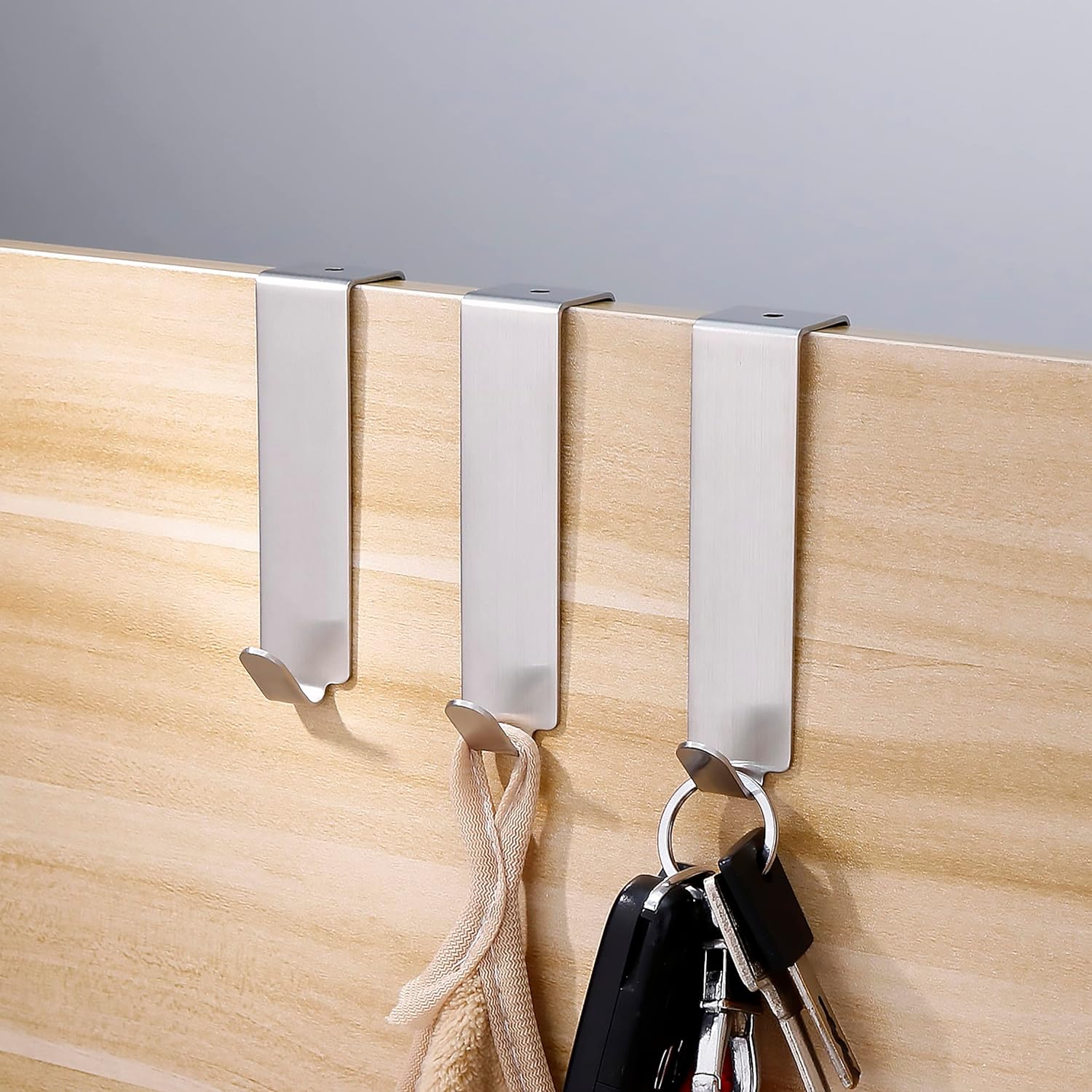 Alidamo 30 lb Door Hanger for Welcome Sign Wreath Decorations