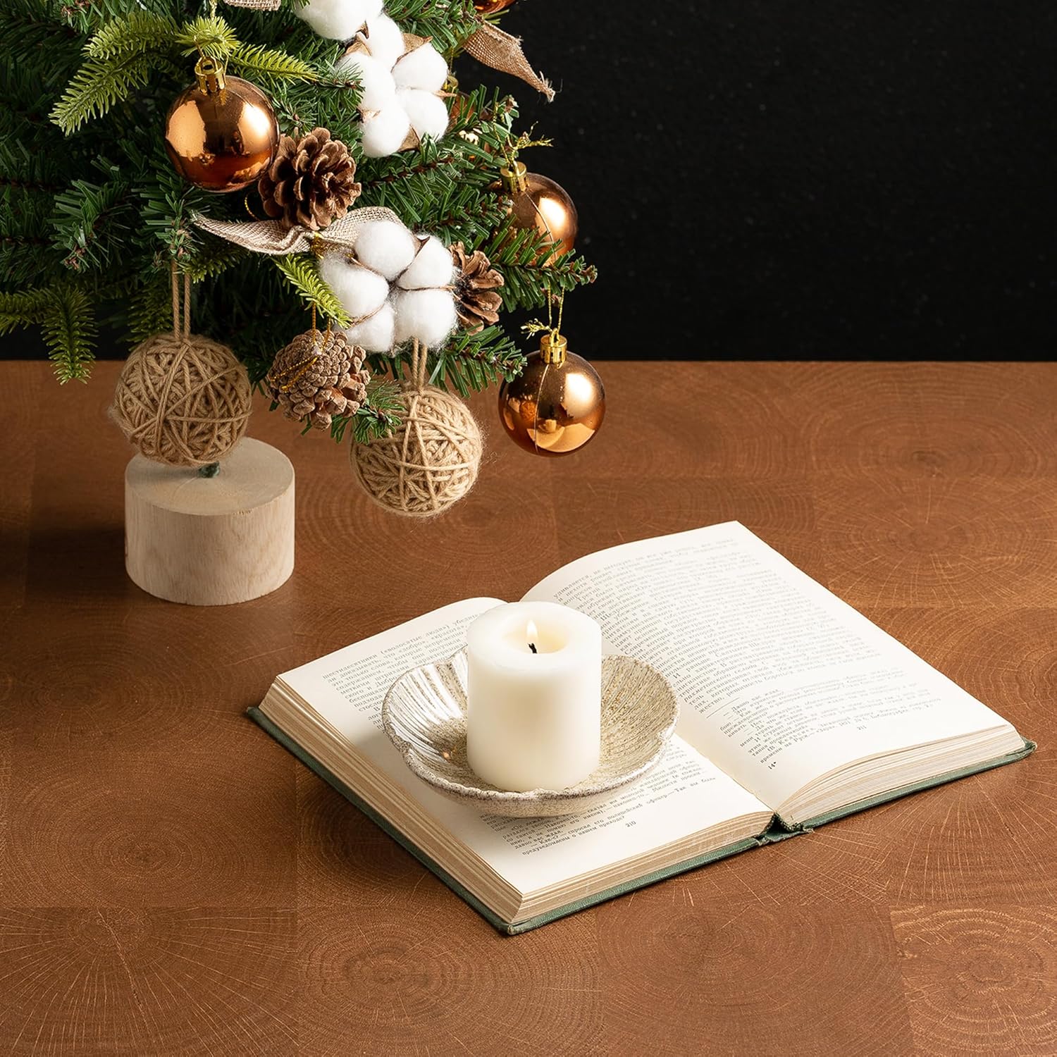 Ceramic Pillar Candle Holder Round Base Elegant Design
